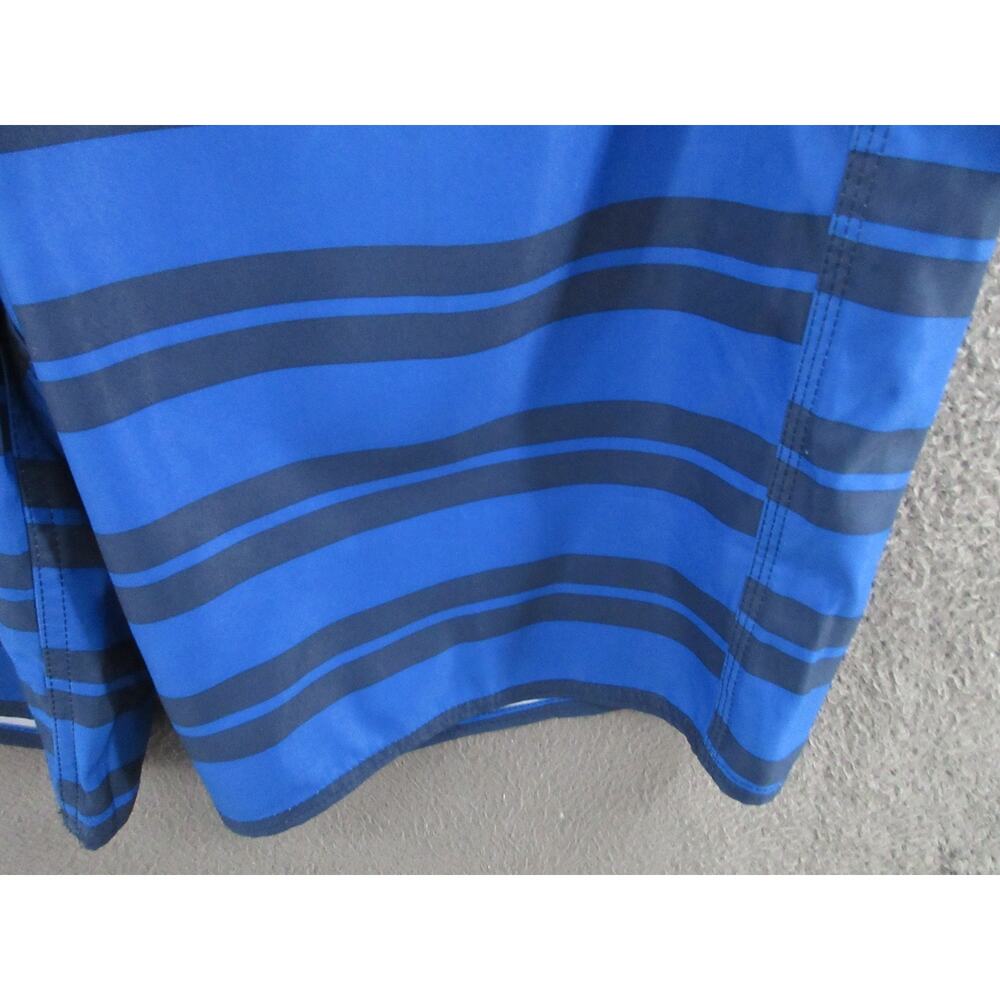 The North Face Swim Trunks Mens Sz 34 Board Shorts Blue Stripes Swimming Pockets - Picture 4 of 13